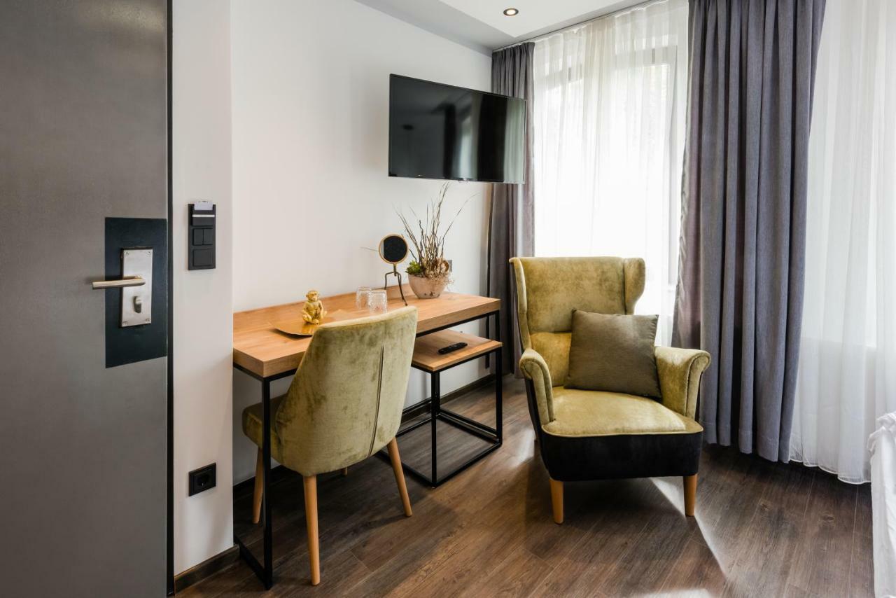 360 Grad Hotel & Bar Leer Exteriér fotografie
